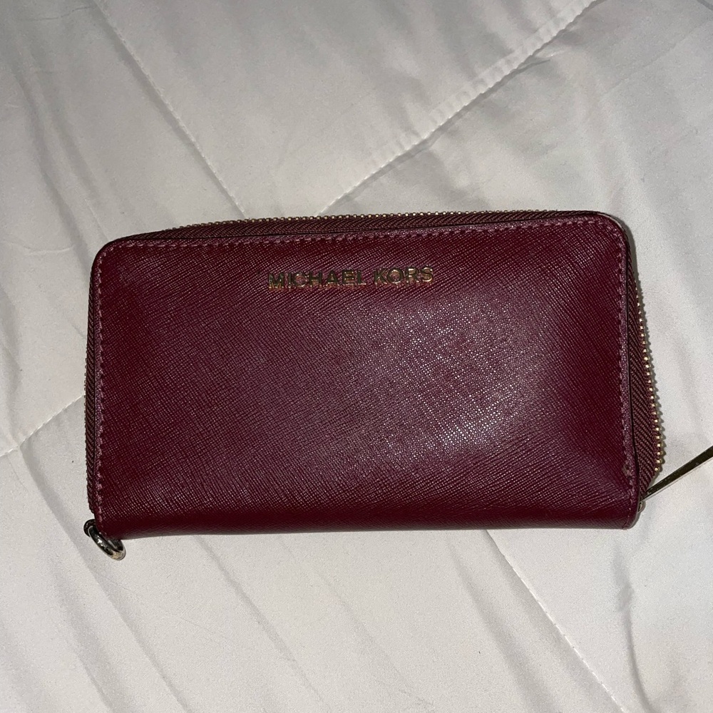 Michael Kors Wristlet Wallet